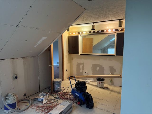 334 Gilmore Road, Clarkson, NY 14420