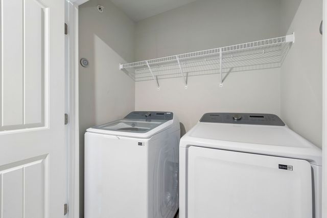422 Manor Row, Pleasant View, TN 37146