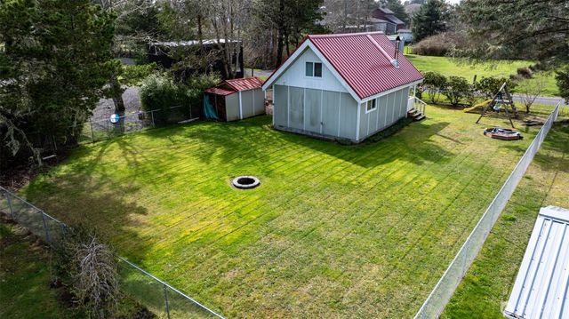 1660 1st Avenue, Grayland, WA 98547