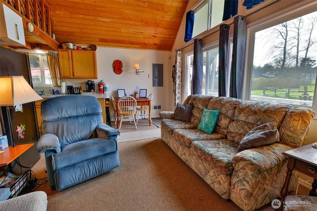 1660 1st Avenue, Grayland, WA 98547