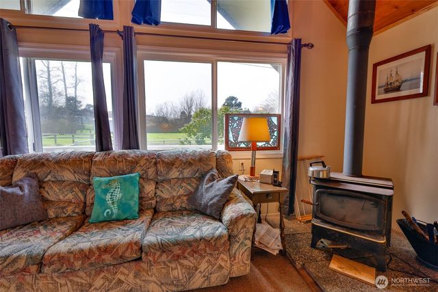 1660 1st Avenue, Grayland, WA 98547