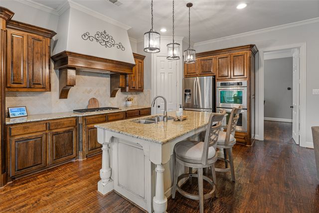 8105 Blue Hole Court, Mckinney, TX 75070