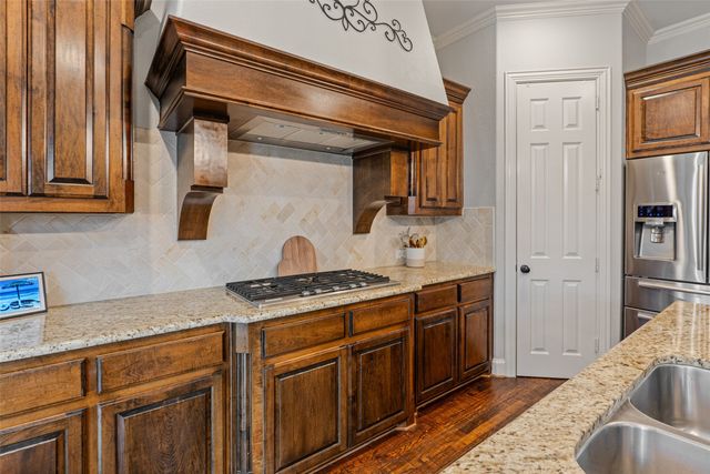8105 Blue Hole Court, Mckinney, TX 75070