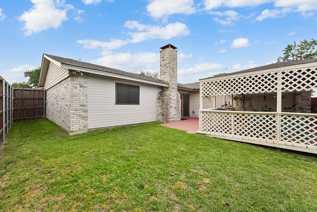 3224 Rockne Lane, Mesquite, TX 75150