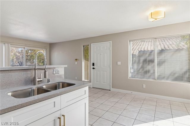 3144 Tarpon Drive 204, Las Vegas, NV 89120