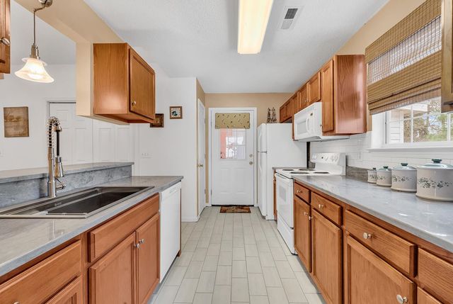 9514 Leeds Circle, Myrtle Beach, SC 29588