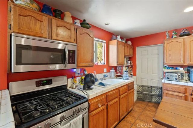 545 N Avenue 67, Los Angeles, CA 90042