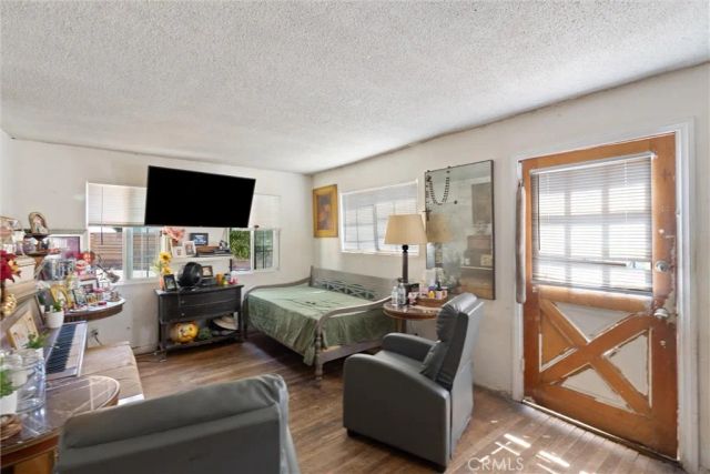 545 N Avenue 67, Los Angeles, CA 90042