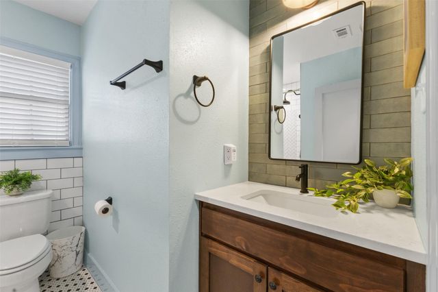 1313 Park Street, Bryan, TX 77803