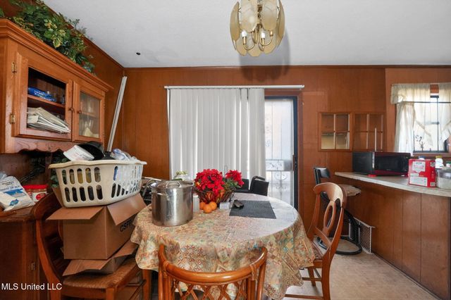 113 Rita Court, Jackson, MS 39213