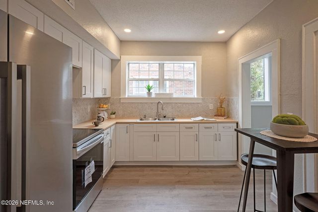 325 ALDER Street, Jacksonville, FL 32206