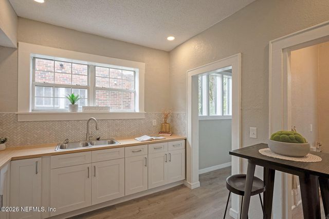 325 ALDER Street, Jacksonville, FL 32206