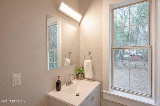 325 ALDER Street, Jacksonville, FL 32206