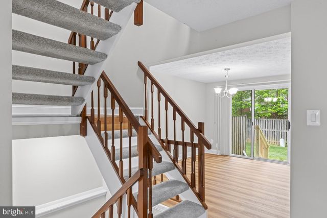 7921 TYSON OAKS CIR, Vienna, VA 22182