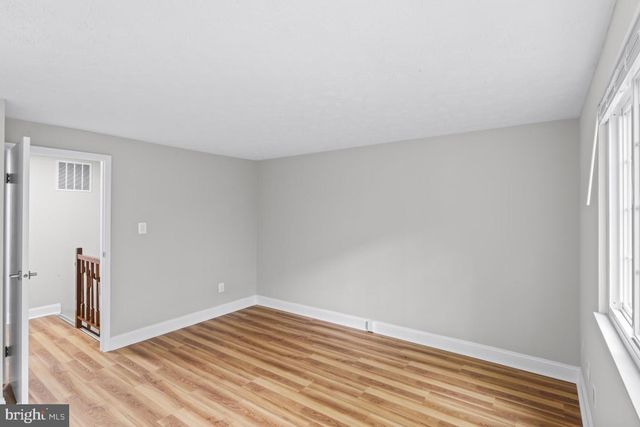 7921 TYSON OAKS CIR, Vienna, VA 22182