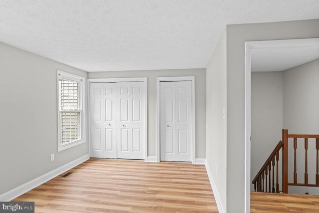 7921 TYSON OAKS CIR, Vienna, VA 22182
