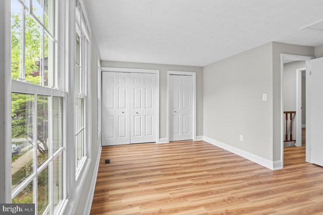 7921 TYSON OAKS CIR, Vienna, VA 22182