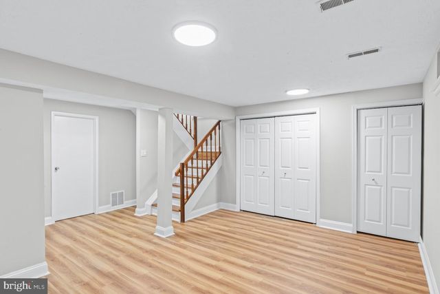 7921 TYSON OAKS CIR, Vienna, VA 22182