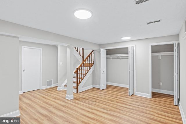 7921 TYSON OAKS CIR, Vienna, VA 22182