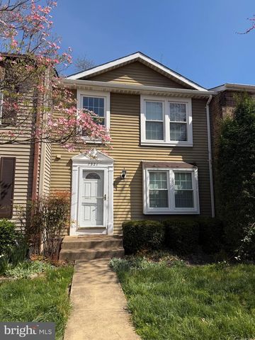 7921 TYSON OAKS CIR, Vienna, VA 22182