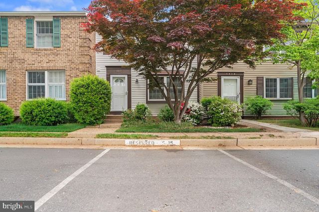 7921 TYSON OAKS CIR, Vienna, VA 22182