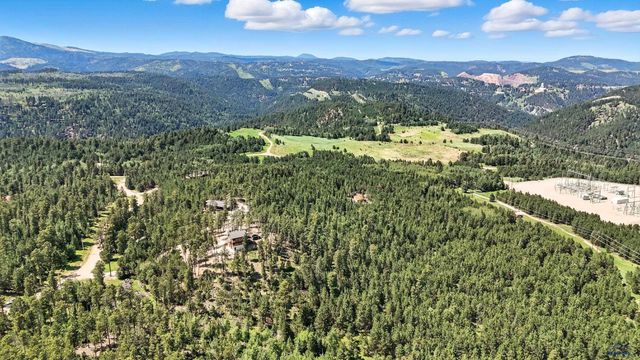 21304 WASP RD, Lead, SD 57790