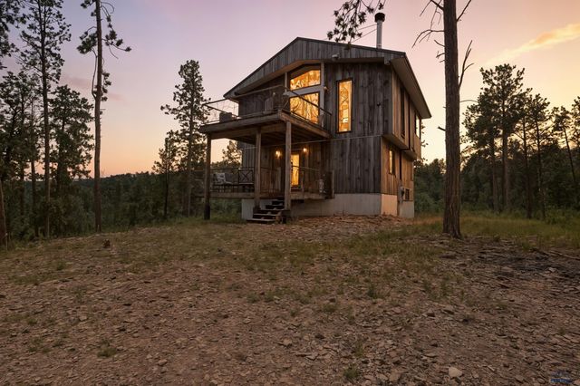 21304 WASP RD, Lead, SD 57790