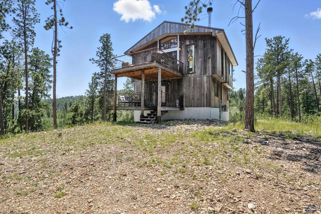 21304 WASP RD, Lead, SD 57790