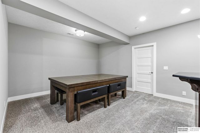 19613 Decatur Street, Elkhorn, NE 68022