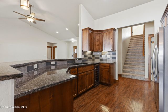 3302 W Magistrate LOOP, Hayden, ID 83835
