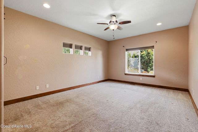 3302 W Magistrate LOOP, Hayden, ID 83835
