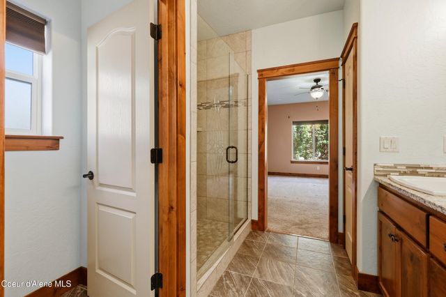 3302 W Magistrate LOOP, Hayden, ID 83835
