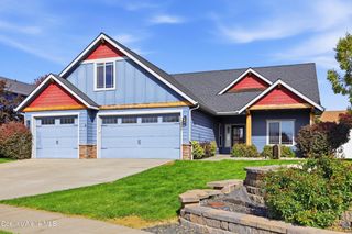 3302 W Magistrate LOOP, Hayden, ID 83835