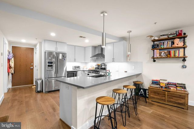2337 CHAMPLAIN NW #002, Washington, DC 20009
