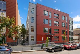 2337 CHAMPLAIN NW #002, Washington, DC 20009
