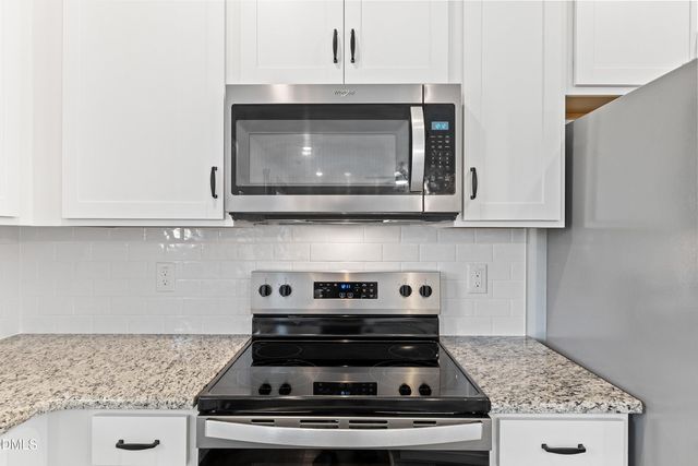 277 Maidenhair Place, Clayton, NC 27520