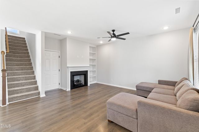 277 Maidenhair Place, Clayton, NC 27520