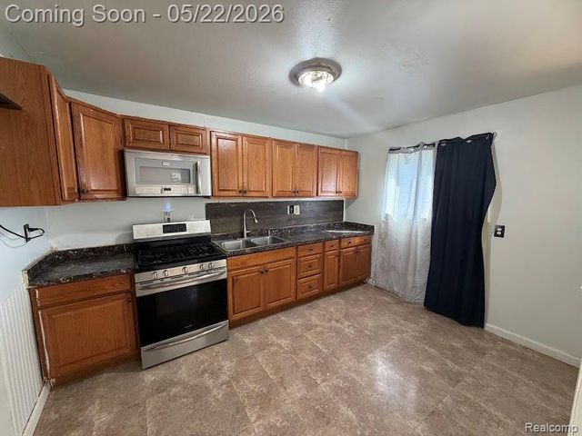 2388 Corbin Street, Melvindale, MI 48122