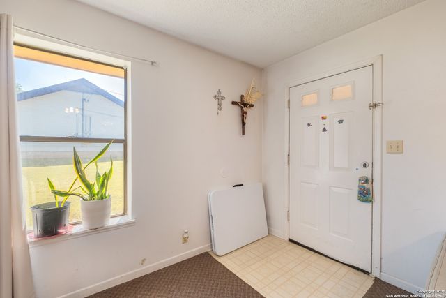 1016-1022 13th St, Blanco, TX 78606