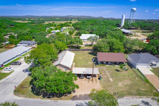 1016-1022 13th St, Blanco, TX 78606