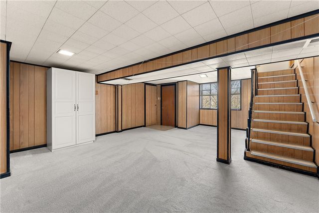 4578 Mapledale Drive, Lincoln Place, PA 15120