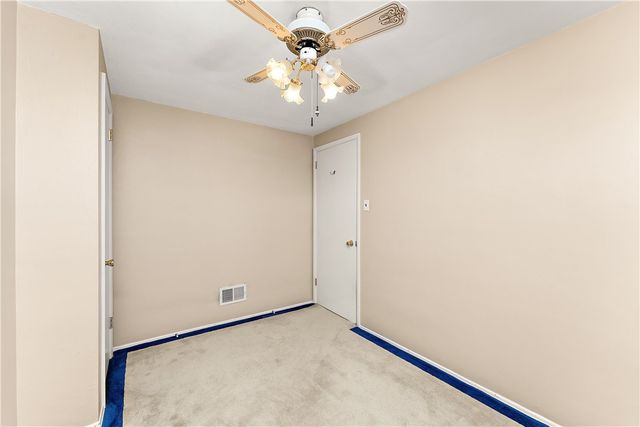 4578 Mapledale Drive, Lincoln Place, PA 15120