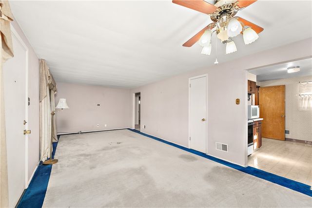 4578 Mapledale Drive, Lincoln Place, PA 15120