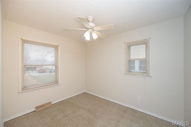 2128 N 5th Street, St Charles, MO 63301