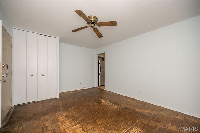 2128 N 5th Street, St Charles, MO 63301