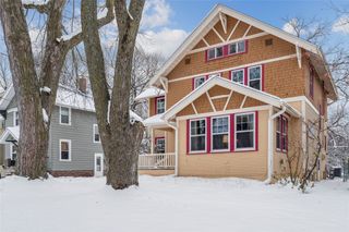 1242 37th Street, Des Moines, IA 50311