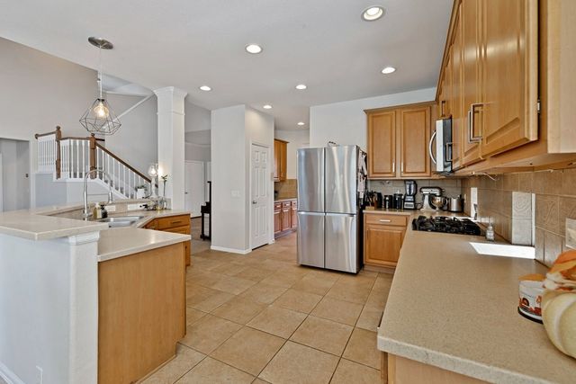 1815 Rim Rock Trail, Mansfield, TX 76063