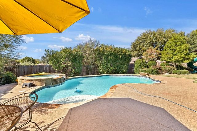 1815 Rim Rock Trail, Mansfield, TX 76063