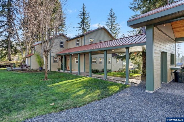 32365 North Fork Rd SE, Lyons, OR 97358