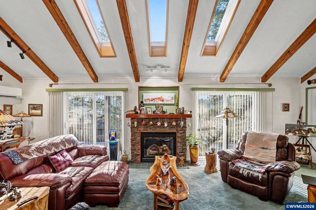 32365 North Fork Rd SE, Lyons, OR 97358